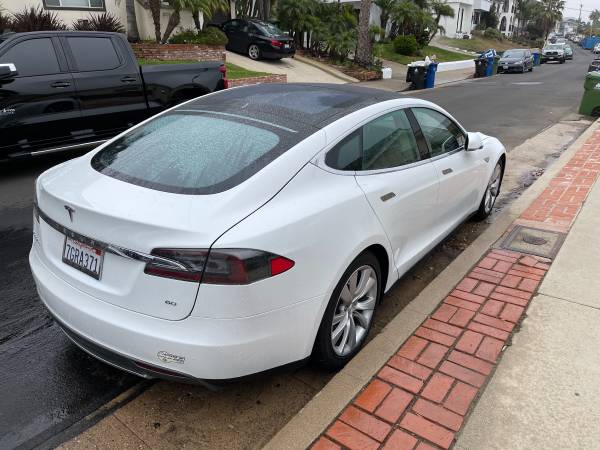 2014 Tesla Model S 60 Orig Owner, Low Miles - cars & trucks - by... for sale in Playa Del Rey, CA – photo 5