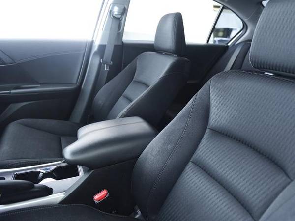 2013 Honda Accord Sport Sedan 4D sedan White - FINANCE ONLINE for sale in Detroit, MI – photo 5