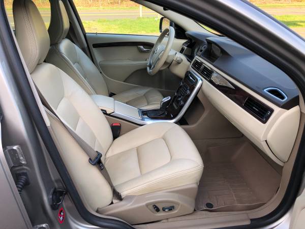2013 Volvo XC70 3 2 AWD Bluetooth BLIS - - by for sale in Bethany, CT – photo 20