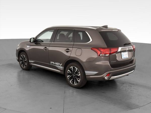 2018 Mitsubishi Outlander PHEV GT Sport Utility 4D suv Gray -... for sale in San Diego, CA – photo 7