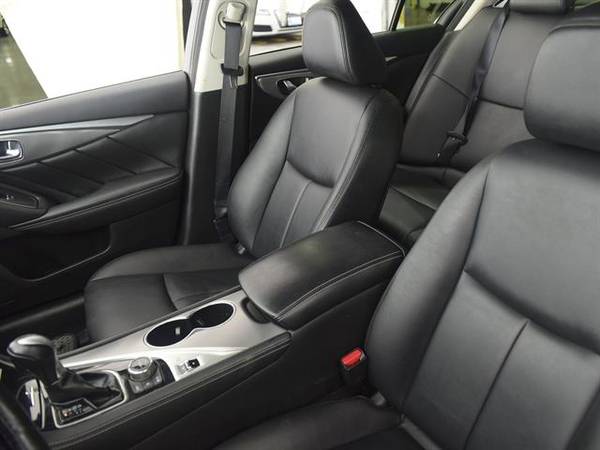 2015 Infiniti Q50 3.7 Premium Sedan 4D sedan Silver - FINANCE ONLINE for sale in Hartford, CT – photo 5