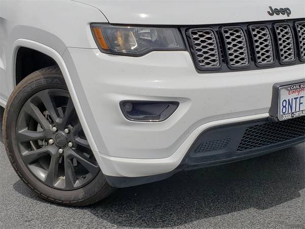 Make Offer - 2017 Jeep Grand Cherokee - - by for sale in San Diego, CA – photo 11