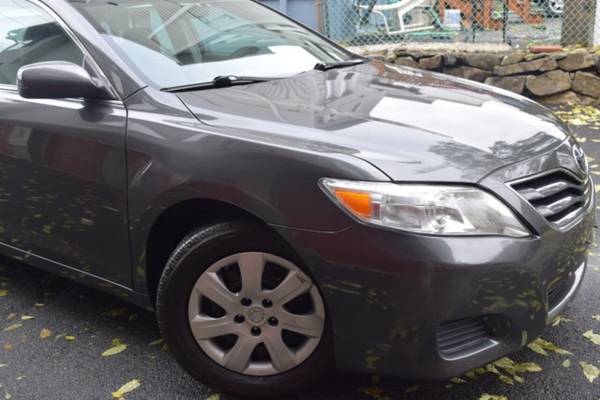 *2011* *Toyota* *Camry* *LE 4dr Sedan 6A* - cars & trucks - by... for sale in Paterson, NY – photo 12