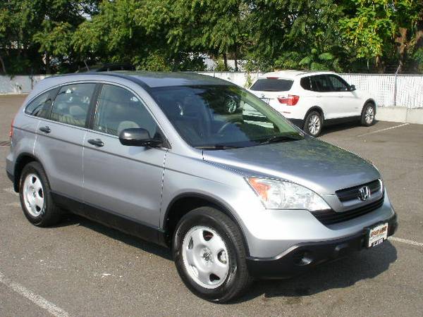 HONDA CR-V 4X4 - HOME OF "YES WE CAN" FINANCING - cars & trucks - by... for sale in Medford, OR – photo 3