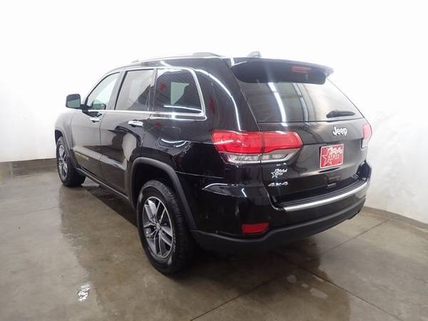 2018 Jeep Grand Cherokee Limited - - by dealer for sale in Perham, MN – photo 24