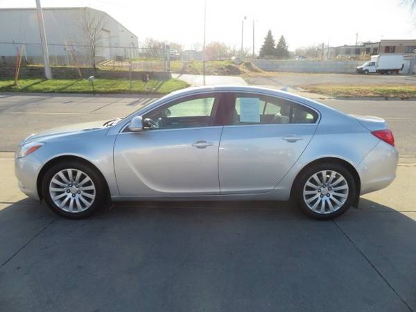 2012 Buick Regal... 88,000 Miles... $8,800 - cars & trucks - by... for sale in Waterloo, IA – photo 3