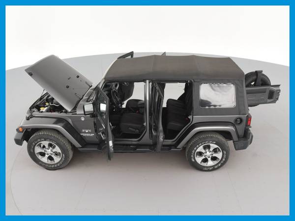 2017 Jeep Wrangler Unlimited Sahara Sport Utility 4D suv Gray for sale in Victoria, TX – photo 16
