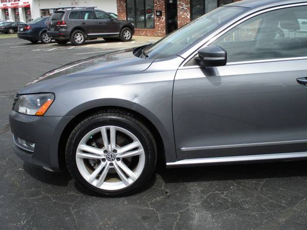 2015 Volkswagen Passat TDI SEL*Only 29,000 miles!! Great Price! -... for sale in Lees Summit, MO – photo 13