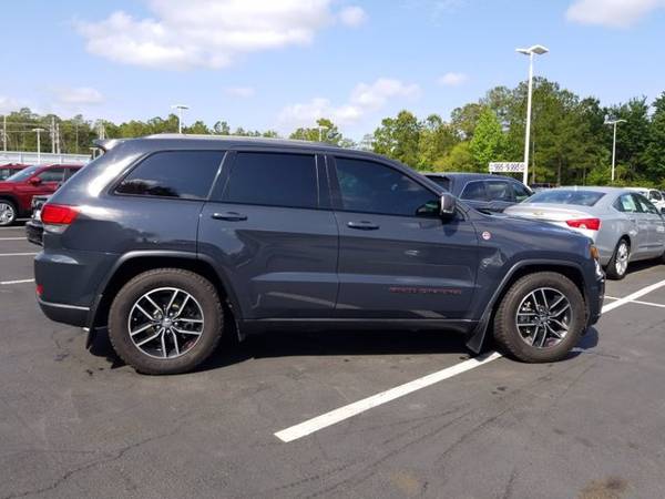 2018 Jeep Grand Cherokee Rhino Clearcoat Great Price WHAT A DEAL for sale in Myrtle Beach, SC – photo 13
