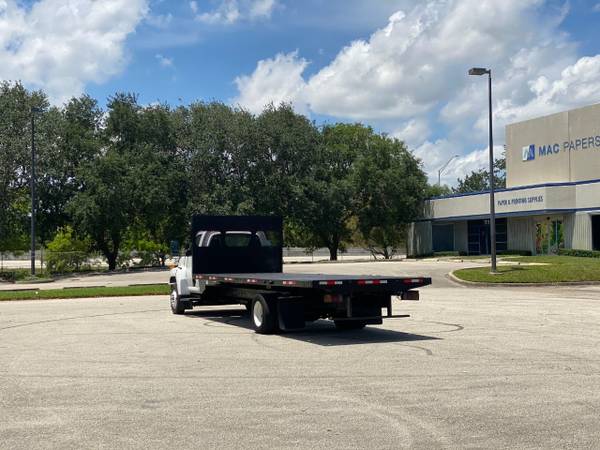 2005 GMC C5500 24 Foot Flatbed 8 1L Gas - - by for sale in West Palm Beach, NC – photo 9