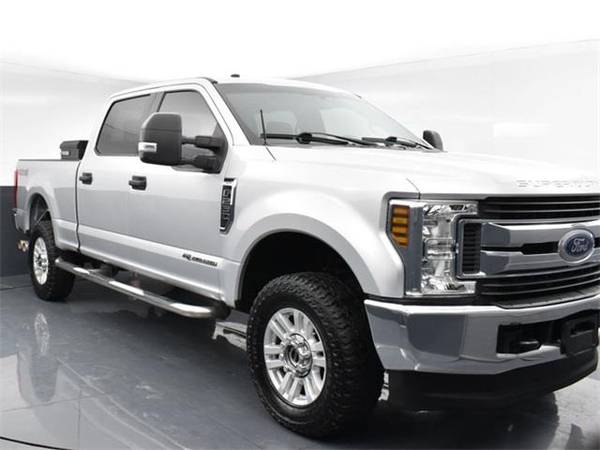 2018 Ford F-250SD XLT - truck - - by dealer - vehicle for sale in Ardmore, TX – photo 7