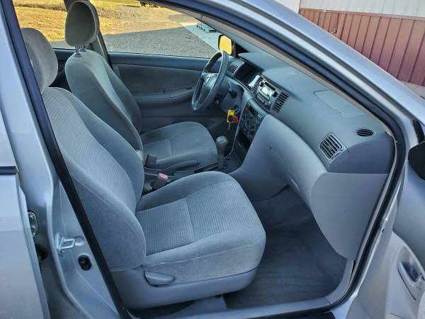 2007 Toyota Corolla LE (41 mpg hwy! Trades Welcome!) - cars & trucks... for sale in Jefferson, WI – photo 4