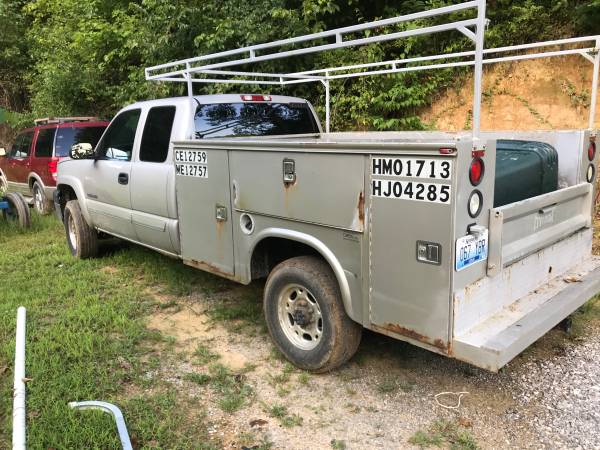chevy 2500hd utility truck for sale in Wooton, KY – photo 3