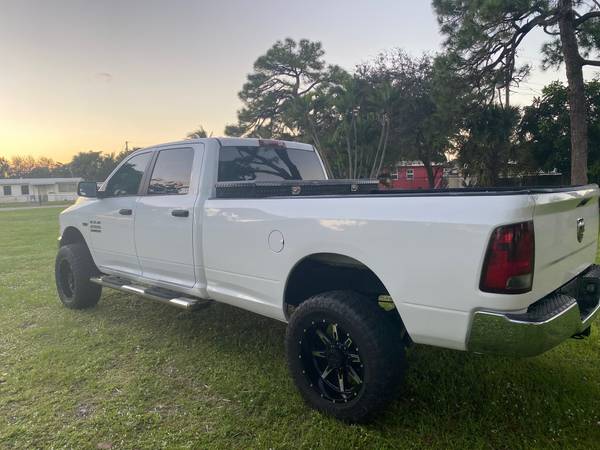 2012 RAM 2500 LIFTED CREW CAB - cars & trucks - by dealer - vehicle... for sale in Fort Lauderdale, FL – photo 6