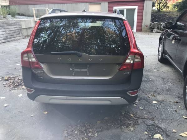 2011 VOLVO XC70 3.2 for sale in Rehoboth, MA – photo 5