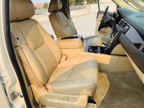 2010 GMC YUKON XL DENALI,SUN ROOF,BACKUP CAM,3RD ROW SEATS,NAV -... for sale in San Jose, CA – photo 20