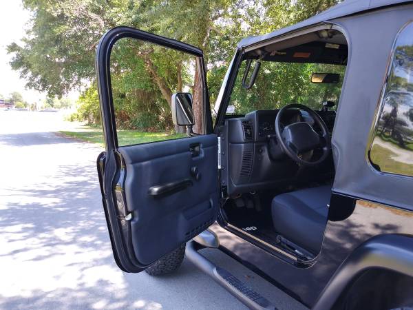 Super Clean Sharp 1999 Black Jeep Wrangler 4X4 - - by for sale in Hudson, FL – photo 13