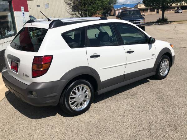 2004 Low Mile Pontiac Vibe - cars & trucks - by dealer - vehicle... for sale in Yorkville, IL – photo 5