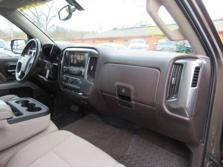 2014 Chevy Silverado 1500 Crew Cab Z71 4X4 LT. - cars & trucks - by... for sale in St.Charles, MO – photo 21