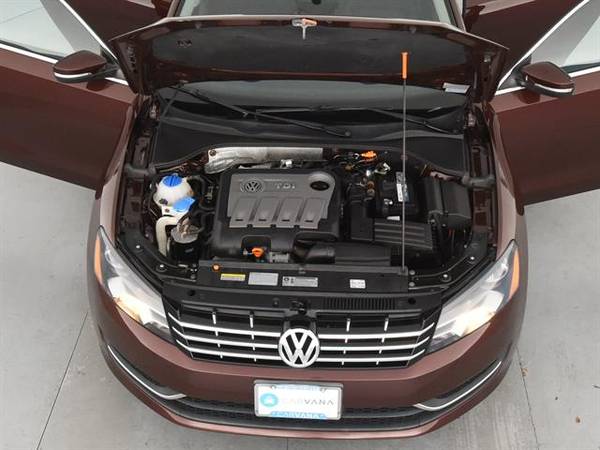 2013 VW Volkswagen Passat TDI SE Sedan 4D sedan Black - FINANCE ONLINE for sale in Indianapolis, IN – photo 4