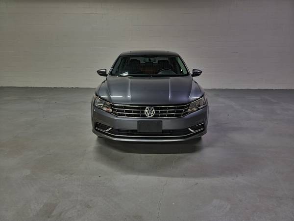 2016 Volkswagen Passat SE 1.8t LOADED - cars & trucks - by dealer -... for sale in Northbrook, IL – photo 8