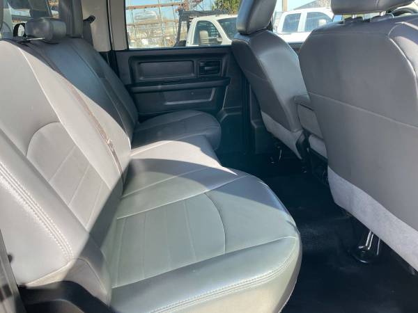 2018 Ram 3500 Crewcab 4x4 Flatbed Dually Cummins Diesel 70k miles for sale in Mansfield, TX – photo 13