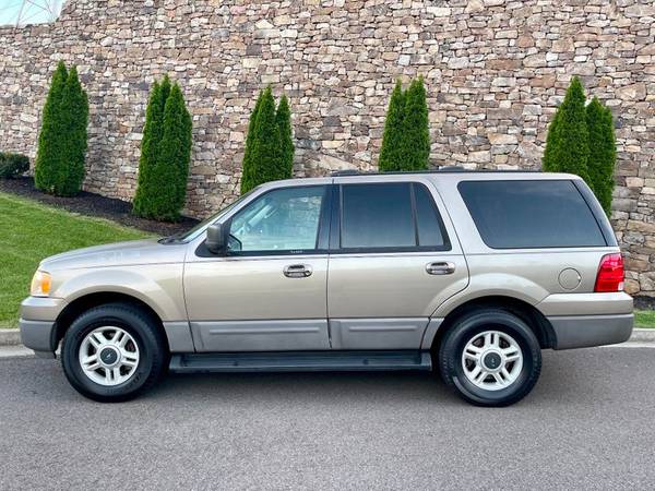 2003 Ford Expedition XLT Popular - - by dealer for sale in Knoxville, TN – photo 6