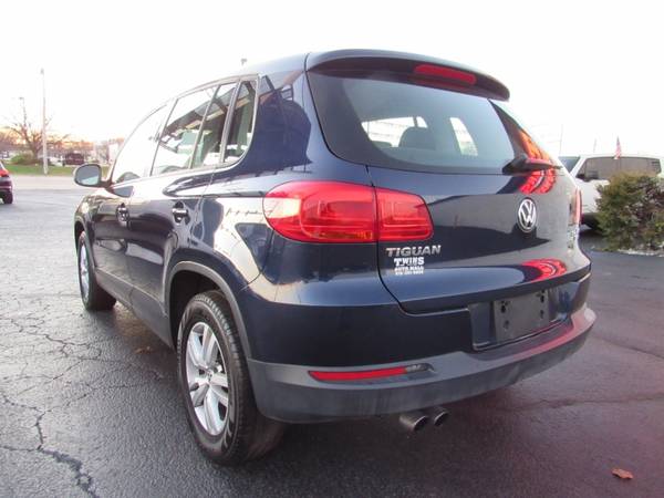 2012 Volkswagen Tiguan 4Motion - cars & trucks - by dealer - vehicle... for sale in Rockford, WI – photo 7