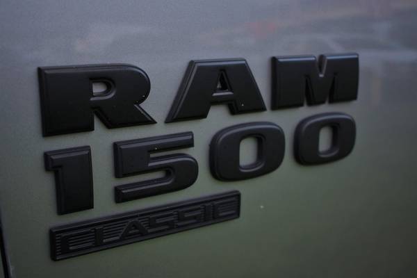2020 Ram Ram Pickup 1500 Classic SLT 4x4 4dr Crew Cab 5.5 ft. SB... for sale in Miami, AZ – photo 8