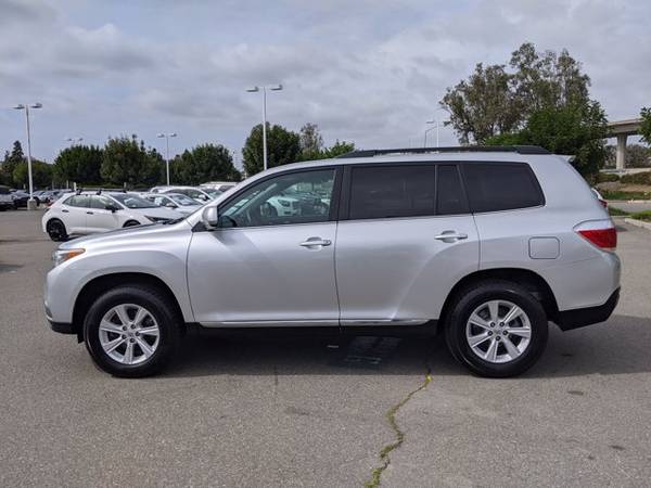 2011 Toyota Highlander 4x4 4WD Four Wheel Drive SKU: BS064348 - cars for sale in Irvine, CA – photo 10
