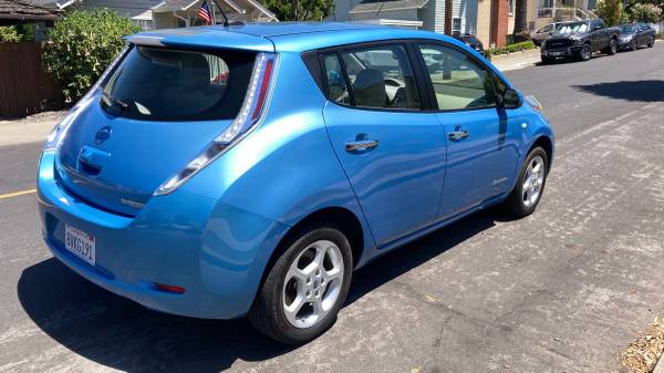 2011 Nissan Leaf for sale in Hayward, CA – photo 2