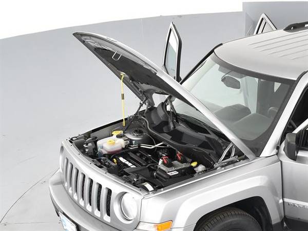 2016 Jeep Patriot Sport SUV 4D suv Gray - FINANCE ONLINE for sale in Atlanta, VA – photo 4