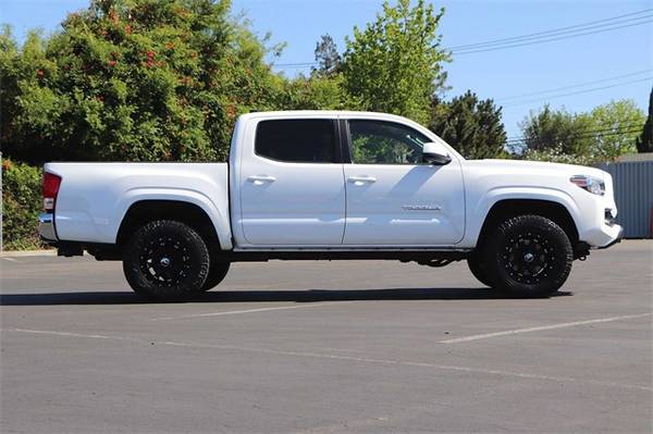 2016 Toyota Tacoma RWD 4D Double Cab/Truck SR5 for sale in Sunnyvale, CA – photo 8