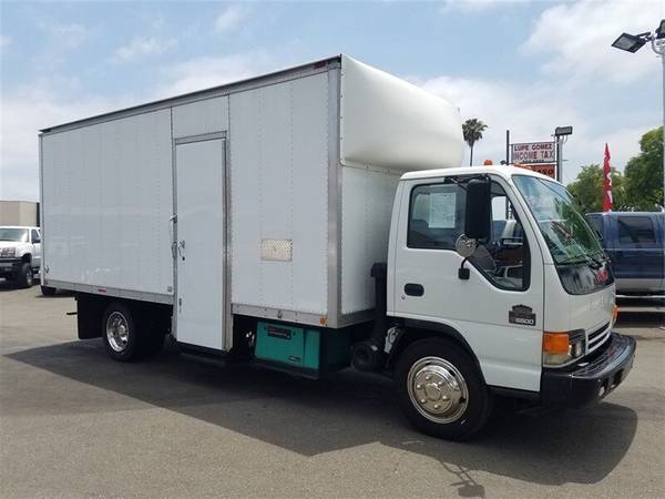 2005 ISUZU 5500 TURBO DIESEL,,SEPARATE AIR CONDITIONED IN THE TRUCK... for sale in Santa Ana, CA – photo 3