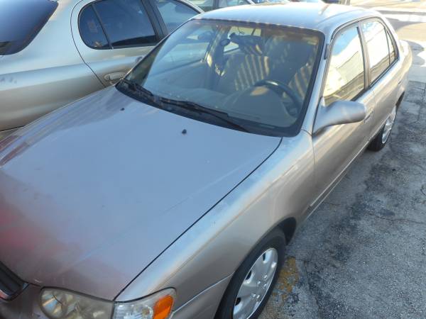 2002 Toyota Corolla clean run perfect cold air needs nothing for sale in Hallandale, FL – photo 13
