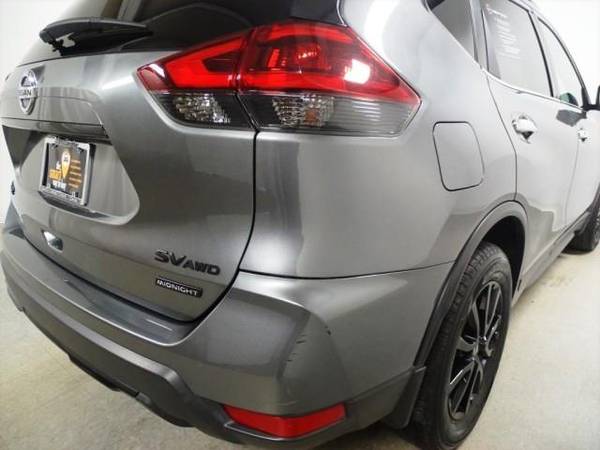 2018 Nissan Rogue - - by dealer - vehicle automotive for sale in Hillside, NY – photo 14