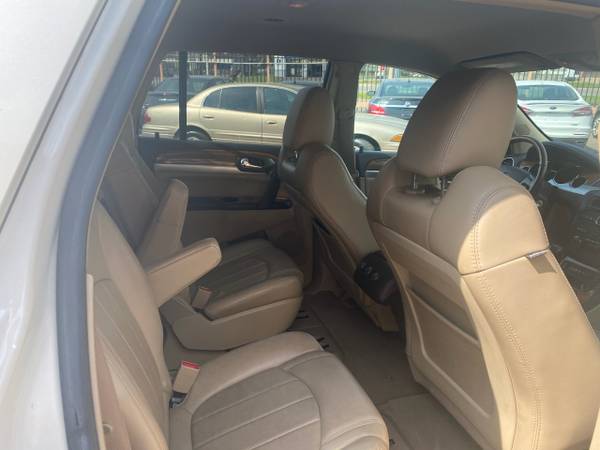 2009 BUICK ENCLAVE LOADED - - by dealer - vehicle for sale in Detroit, MI – photo 9