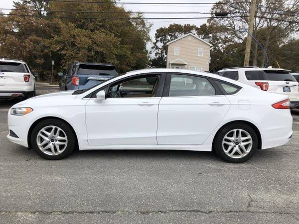2016 Ford Fusion SE Sedan - cars & trucks - by dealer - vehicle... for sale in Patchogue, NY – photo 2