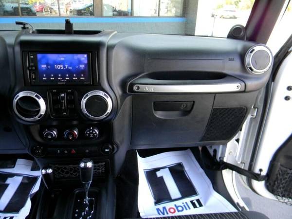 2012 Jeep Wrangler UNLIMITED SAHARA 4WD 3.6L V6 LIFTED WITH HARDTOP... for sale in Plaistow, NH – photo 17