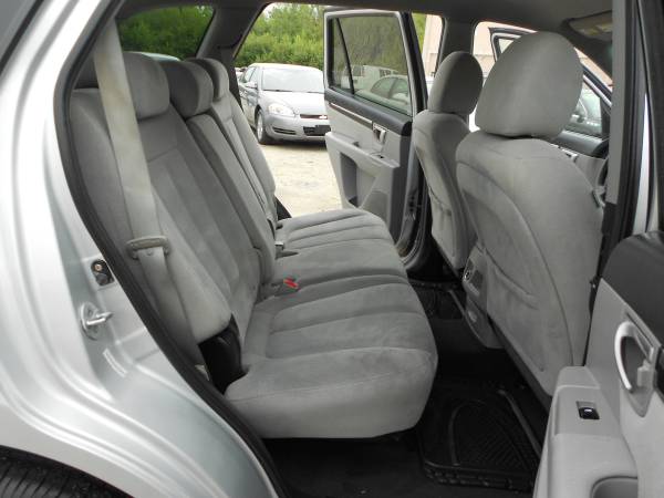 Hyundai Santa Fe GLS 4WD Tow Package Aux port **1 Year Warranty** for sale in hampstead, RI – photo 16