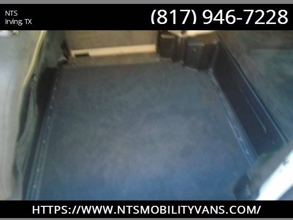 12 DODGE GRAND CARAVAN HANDICAPPED WHEELCHAIR MOBILITY MANUAL RAMP VAN for sale in Irving, MS – photo 15