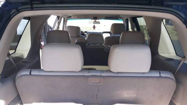 2003 Lincoln Aviator Premium 3rd row 4x4 , Leather warr , Sunroof,... for sale in Piedmont, SC – photo 12