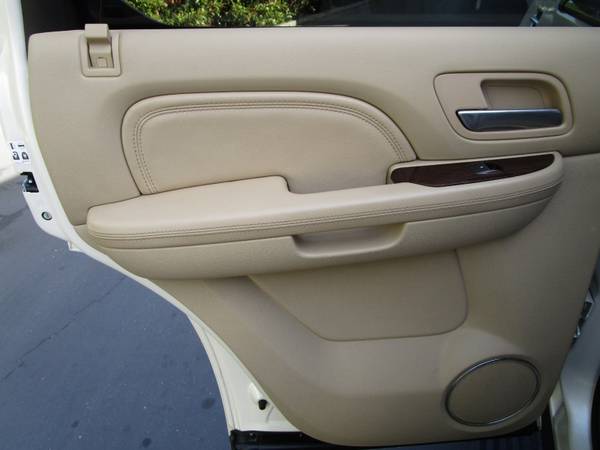 2012 Cadillac ESCALADE - NAVI - REAR CAMERA - 8 SEATER - DVD for sale in Sacramento , CA – photo 21