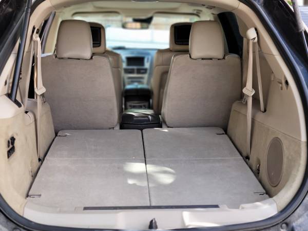 2011 Lincoln MKT, Fully Loaded w/ TVs, Refrigerator, Power... for sale in milwaukee, WI – photo 15