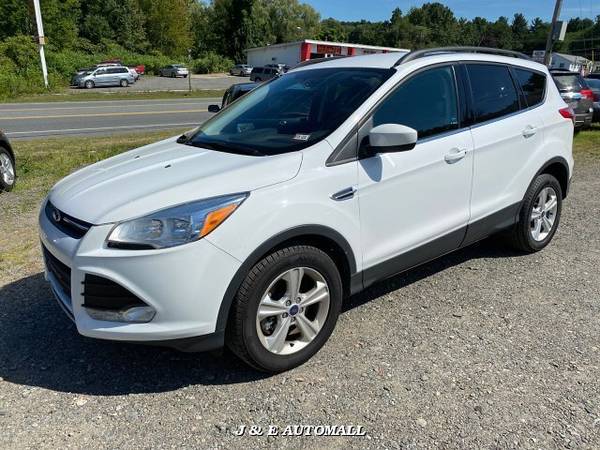 2016 Ford Escape SE 4WD 6-Speed Automatic - cars & trucks - by... for sale in PELHAM, MA – photo 7
