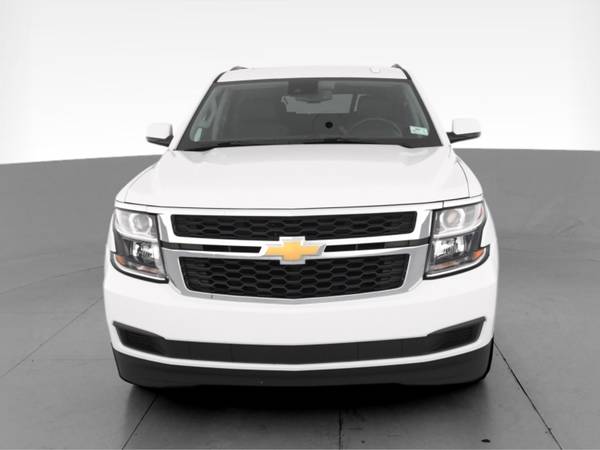 2020 Chevy Chevrolet Suburban LT Sport Utility 4D suv White -... for sale in San Francisco, CA – photo 17