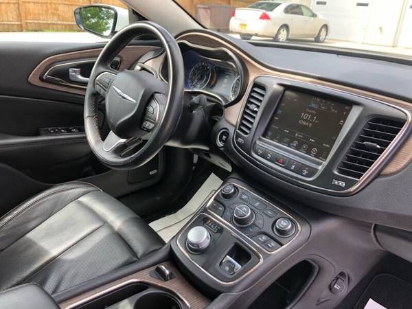 2015 CHRYSLER 200 C*56K*HEATED/COOLED LEATHER*NAV*MOONROOF*LOADED!! for sale in Glidden, IA – photo 16