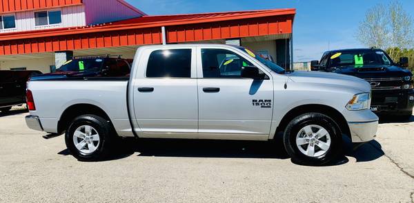 2019 Ram 1500 Crew Cab 4x4 w/Only 36 Miles! - - by for sale in Green Bay, WI – photo 3