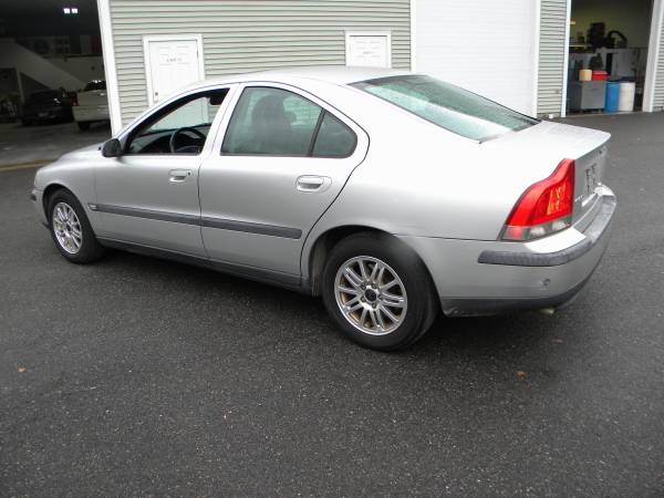 2004 Volvo S60 **99,000 Original Miles** - cars & trucks - by dealer... for sale in Plaistow, NH – photo 6