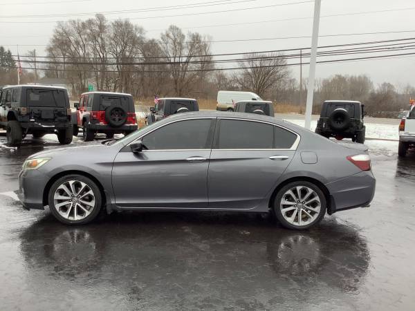 2013 Honda Accord EX-L! Clean Carfax! Reliable! - - by for sale in Ortonville, MI – photo 2